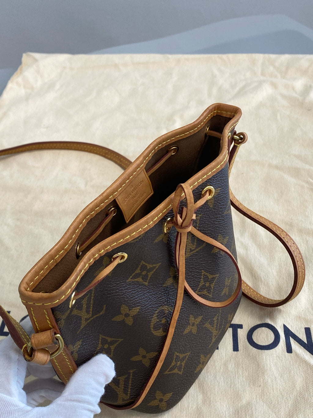 Louis Vuitton Bucket & Drawstring Bag M41346