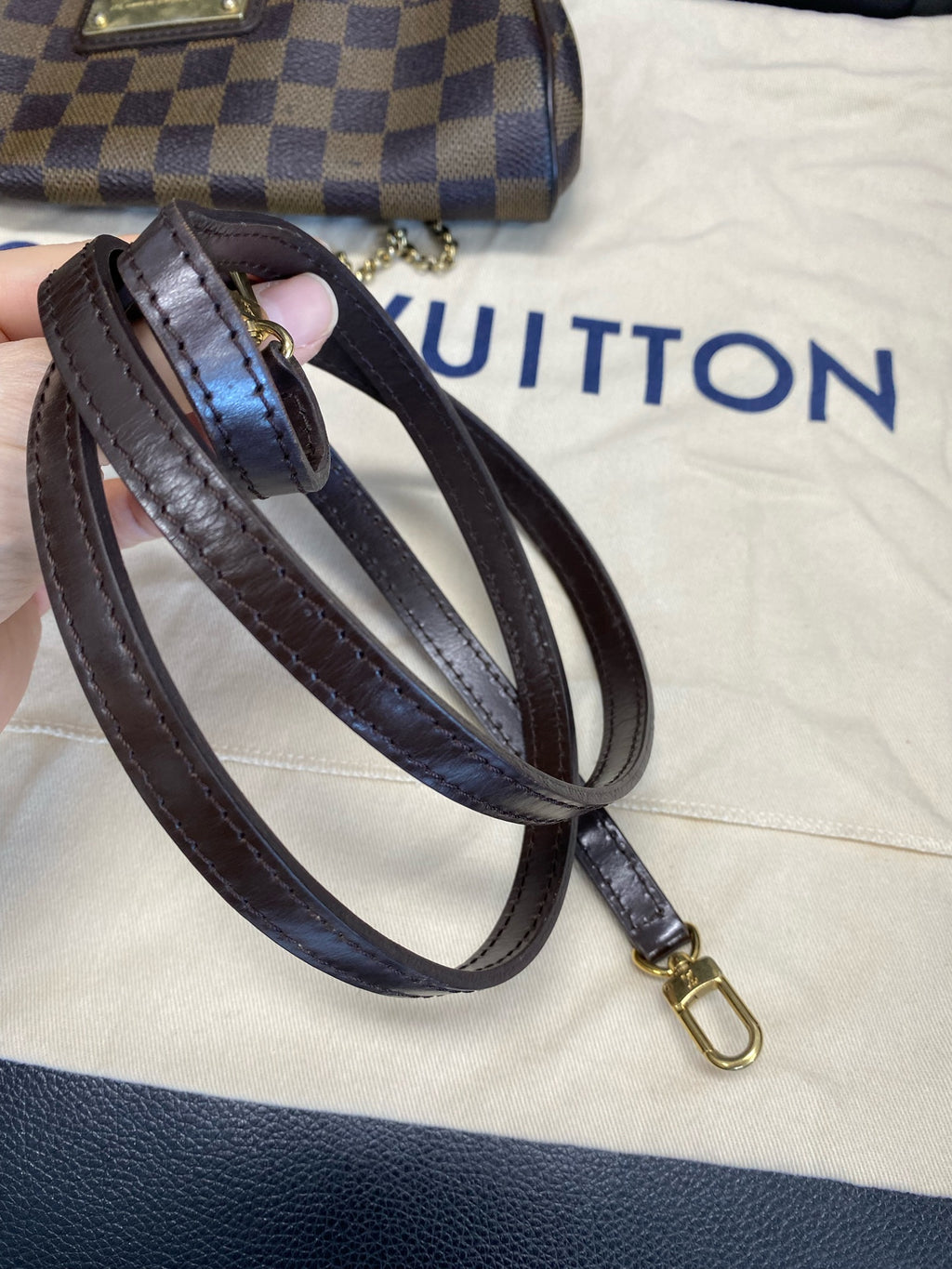 Louis Vuitton Ethylene vinyl acetate (EVA) N55213