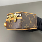 Louis Vuitton Crossbody