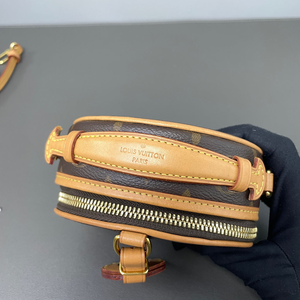 Louis Vuitton Crossbody