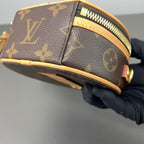 Louis Vuitton Crossbody