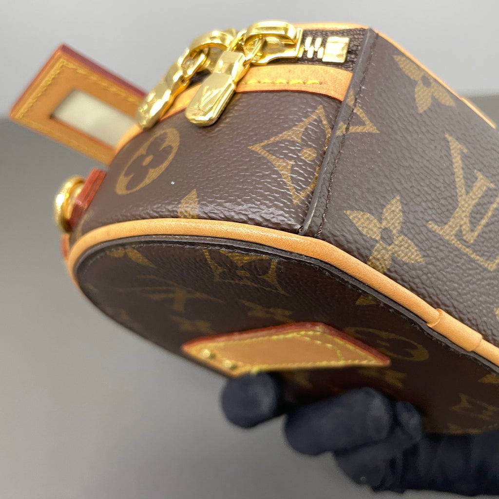 Louis Vuitton Crossbody