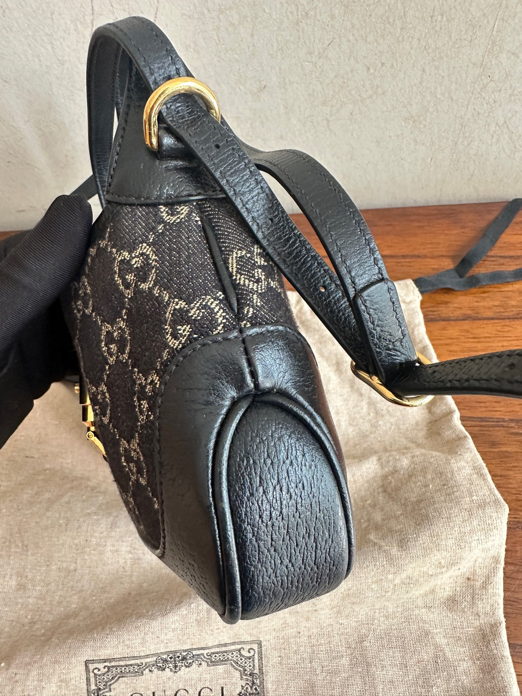 Gucci Canvas Black 685127-UN3AG-1294