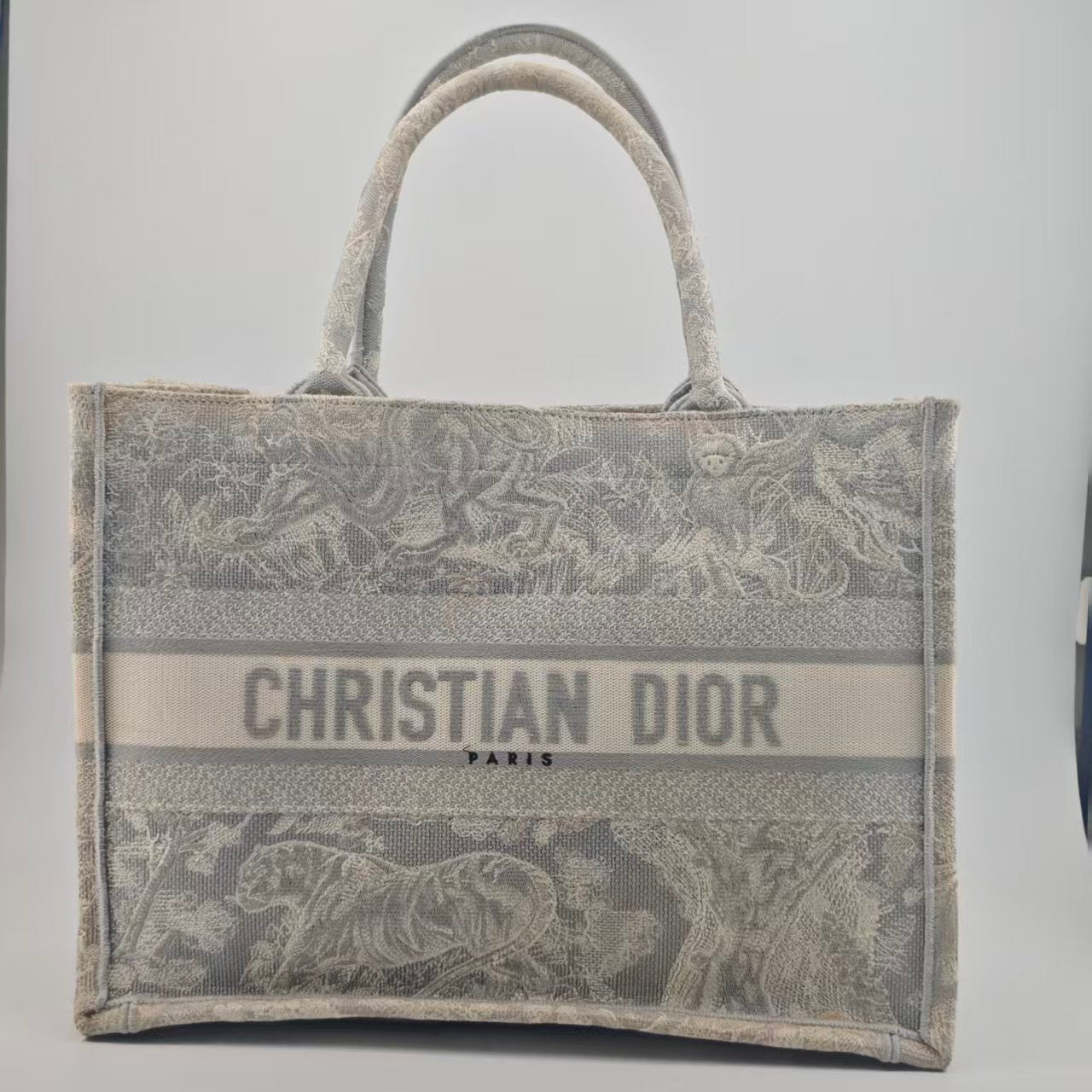 Dior M1296ZRGO_M932