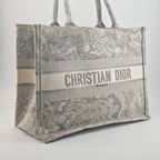 Dior M1296ZRGO_M932