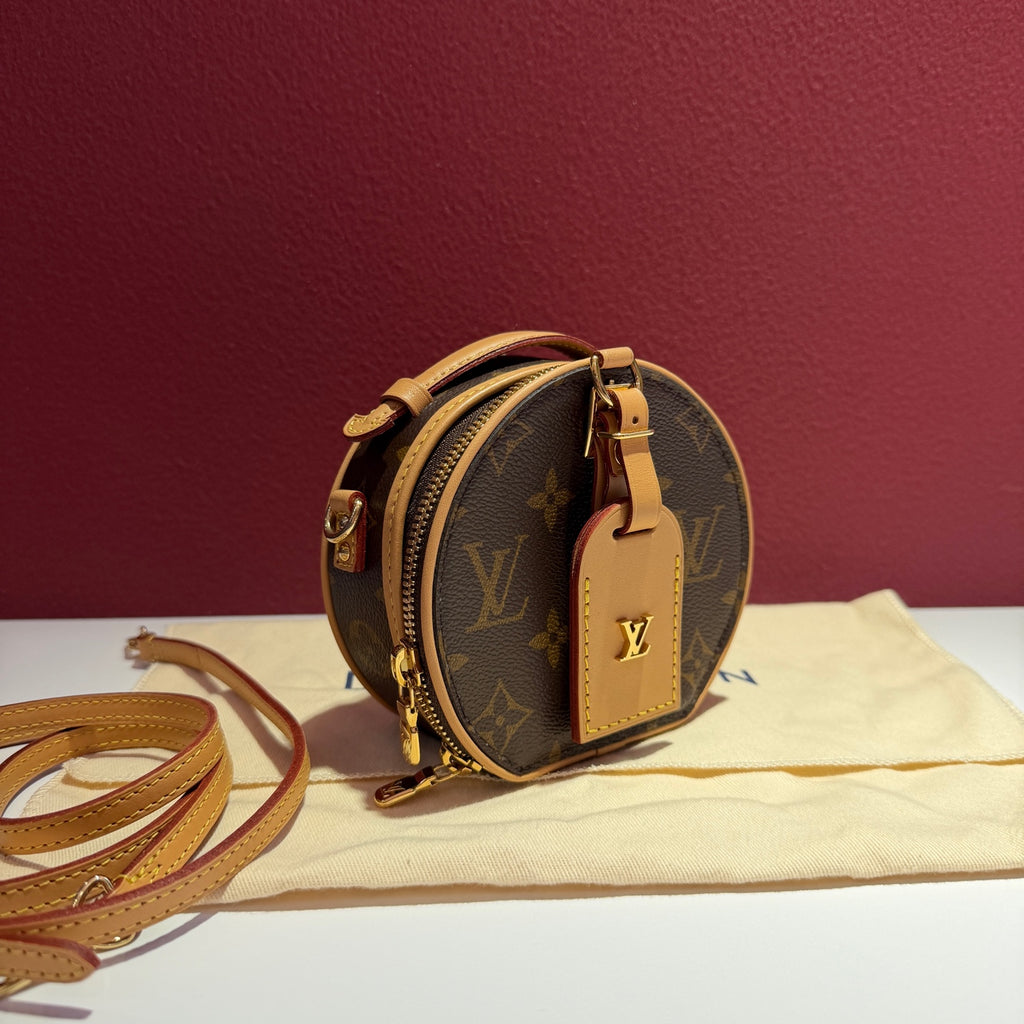 Louis Vuitton MINI HAT BOX Handbag 12 x 6.5 x 13 M83575