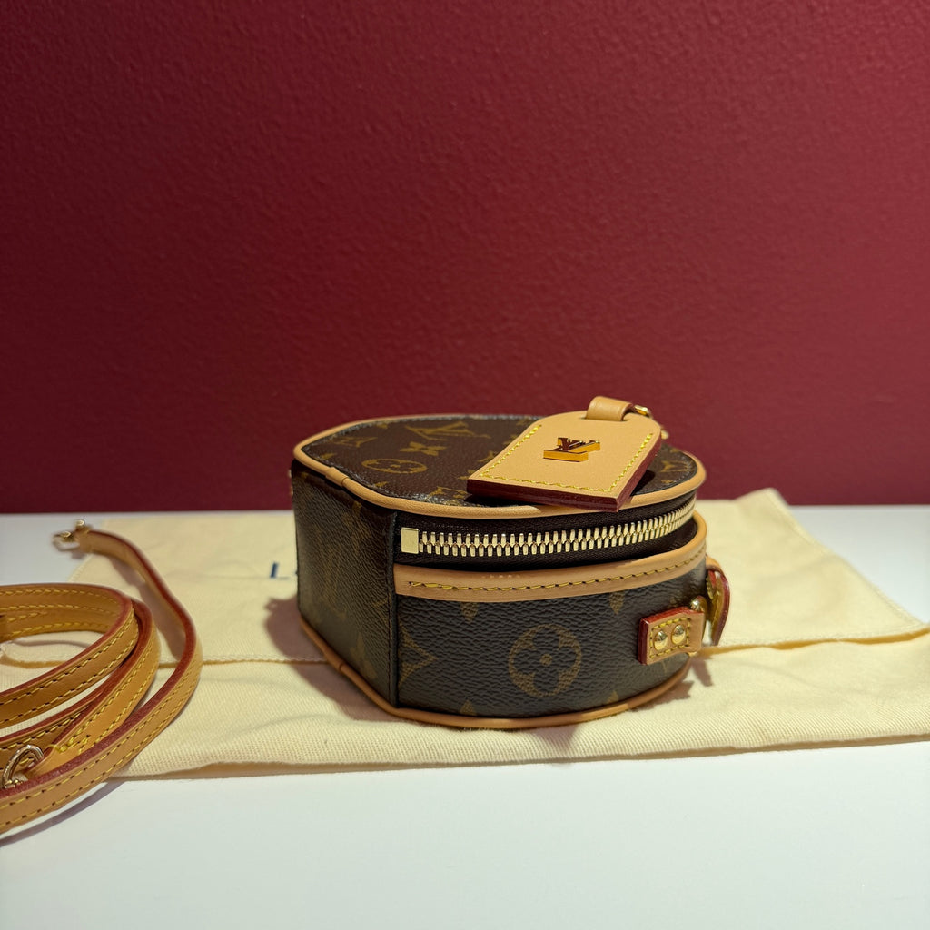 Louis Vuitton MINI HAT BOX Handbag 12 x 6.5 x 13 M83575