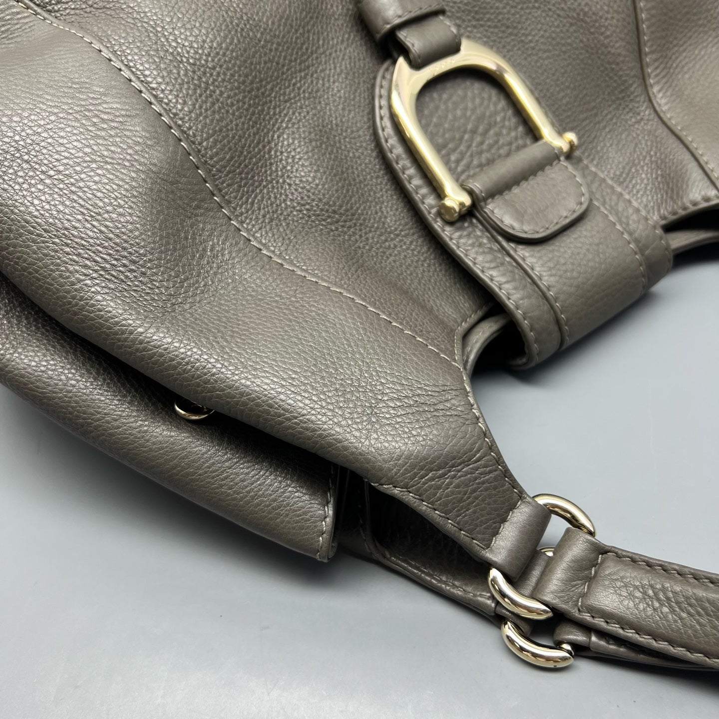 Gucci Gray Shoulder Bag