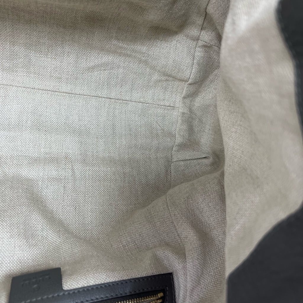 Gucci Gray Shoulder Bag