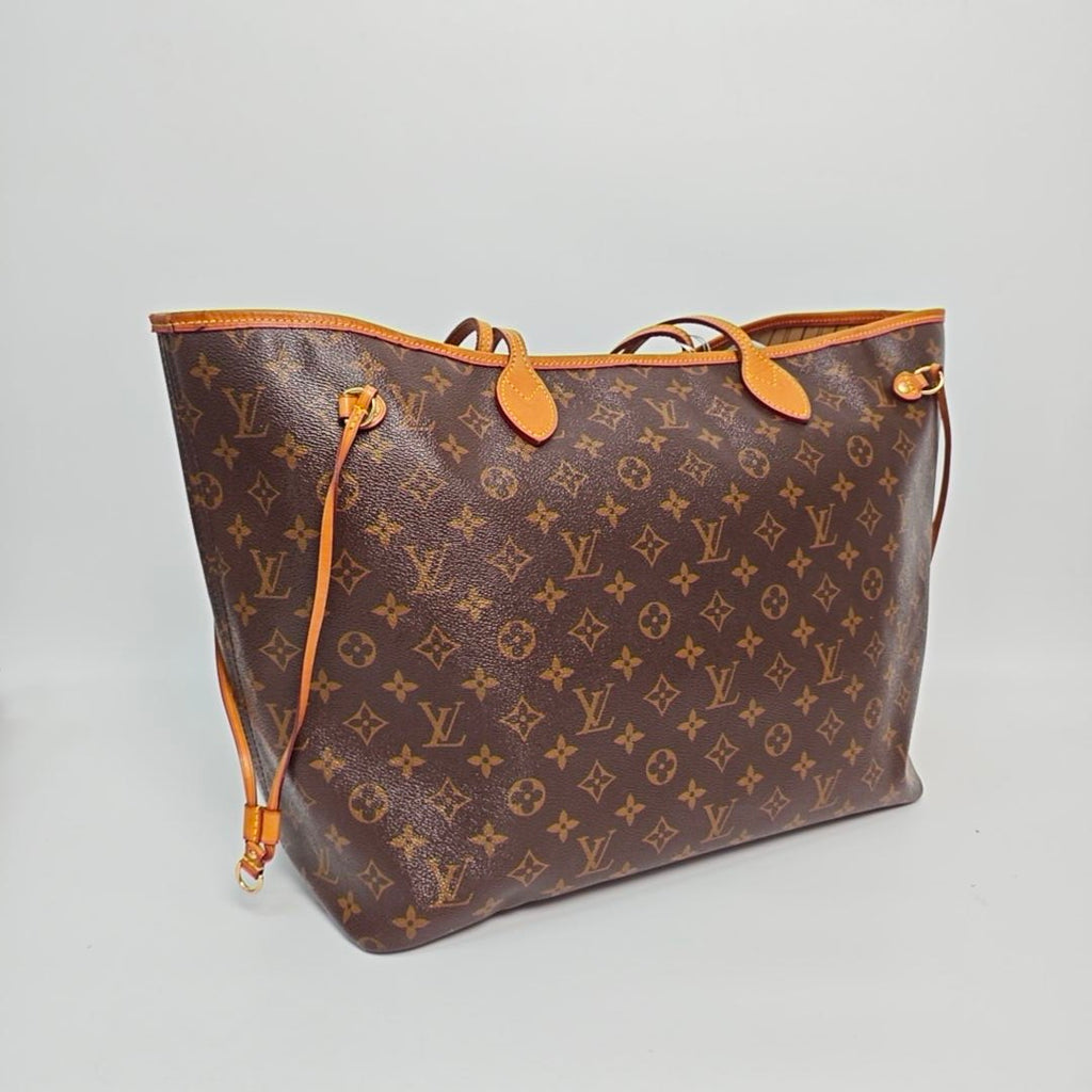 Louis Vuitton Beige