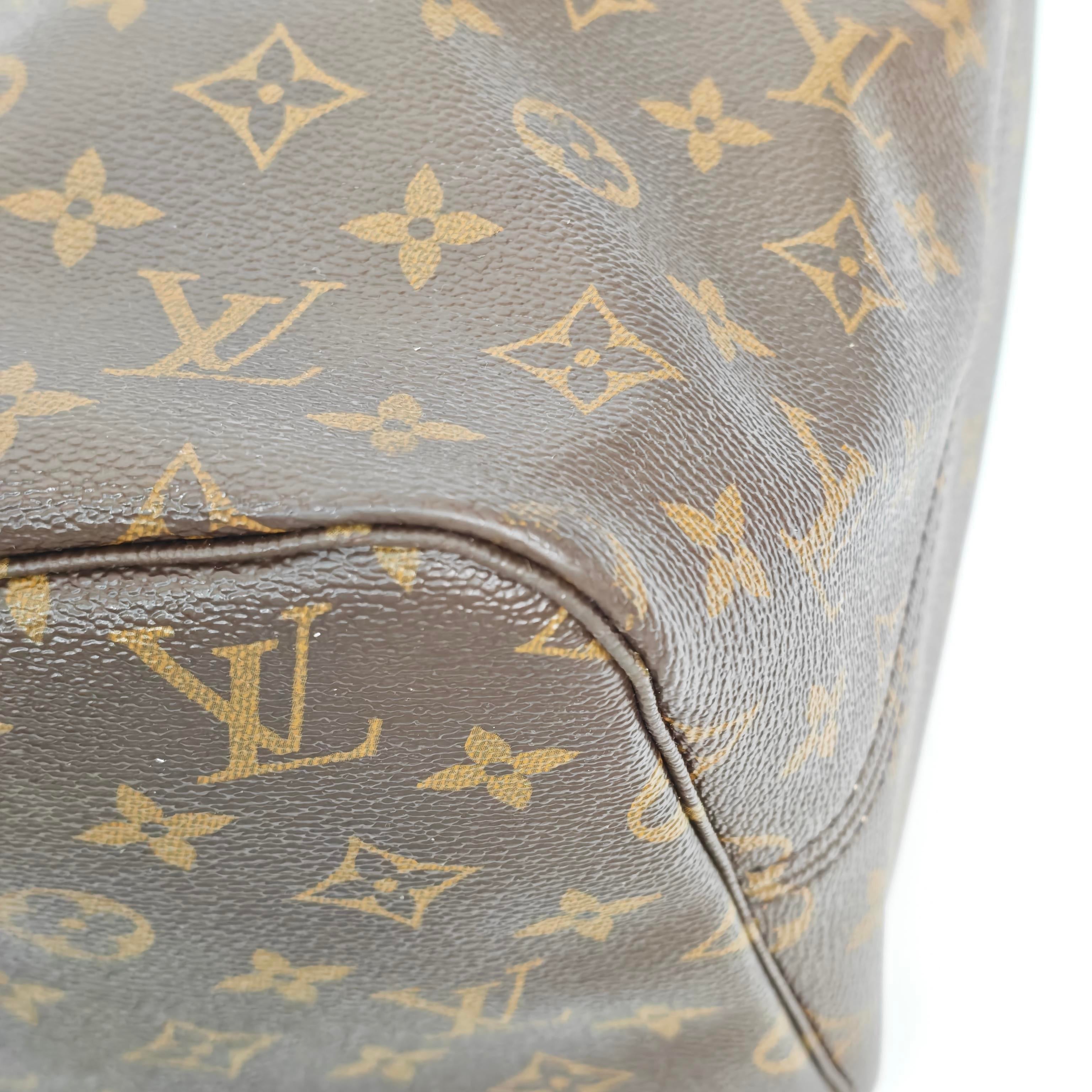 Louis Vuitton Beige