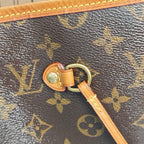 Louis Vuitton Beige