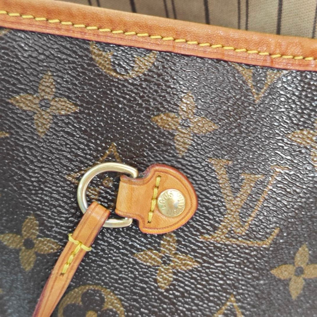 Louis Vuitton Beige