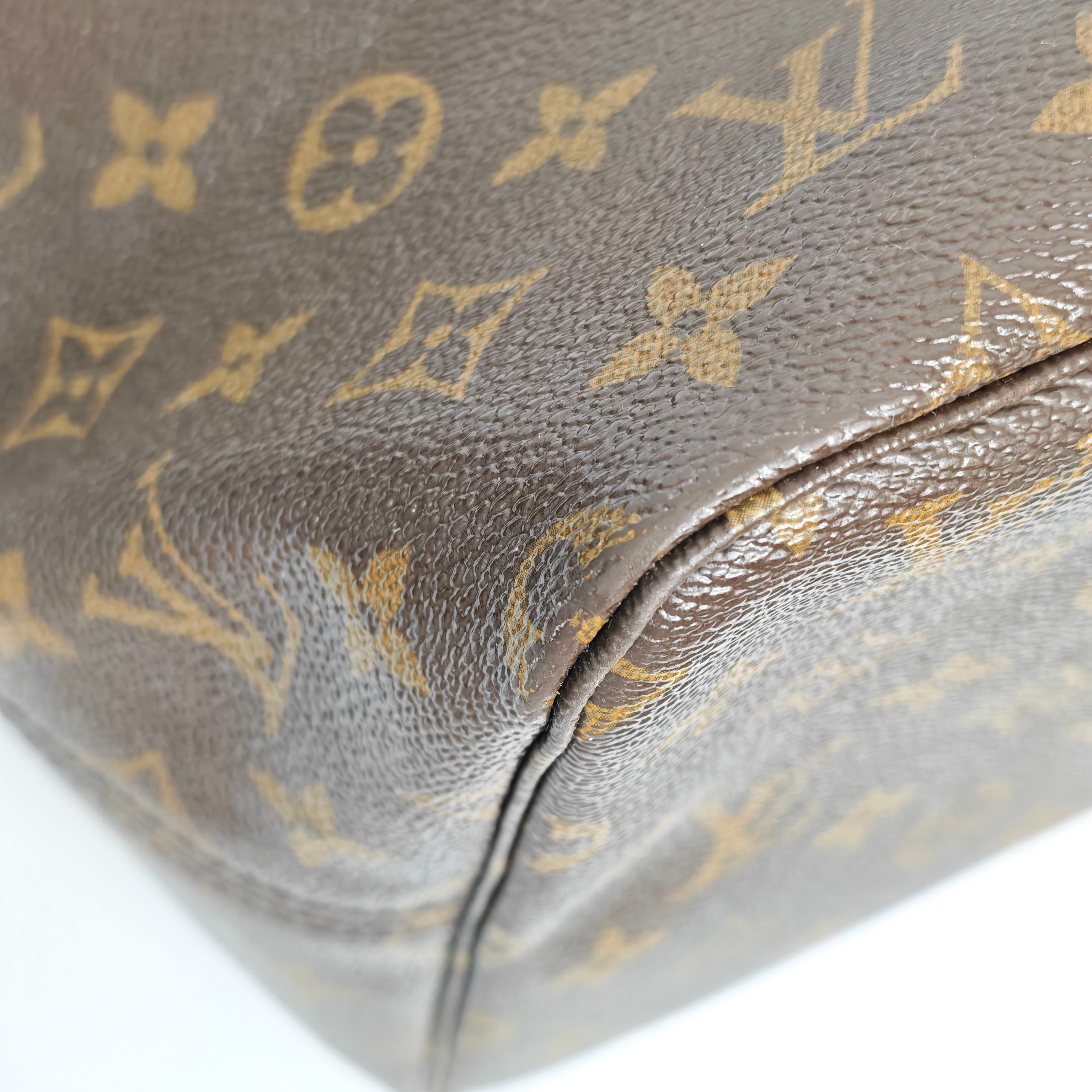 Louis Vuitton Beige