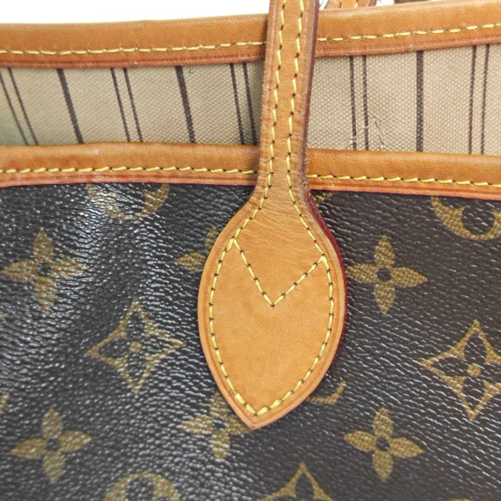 Louis Vuitton Beige