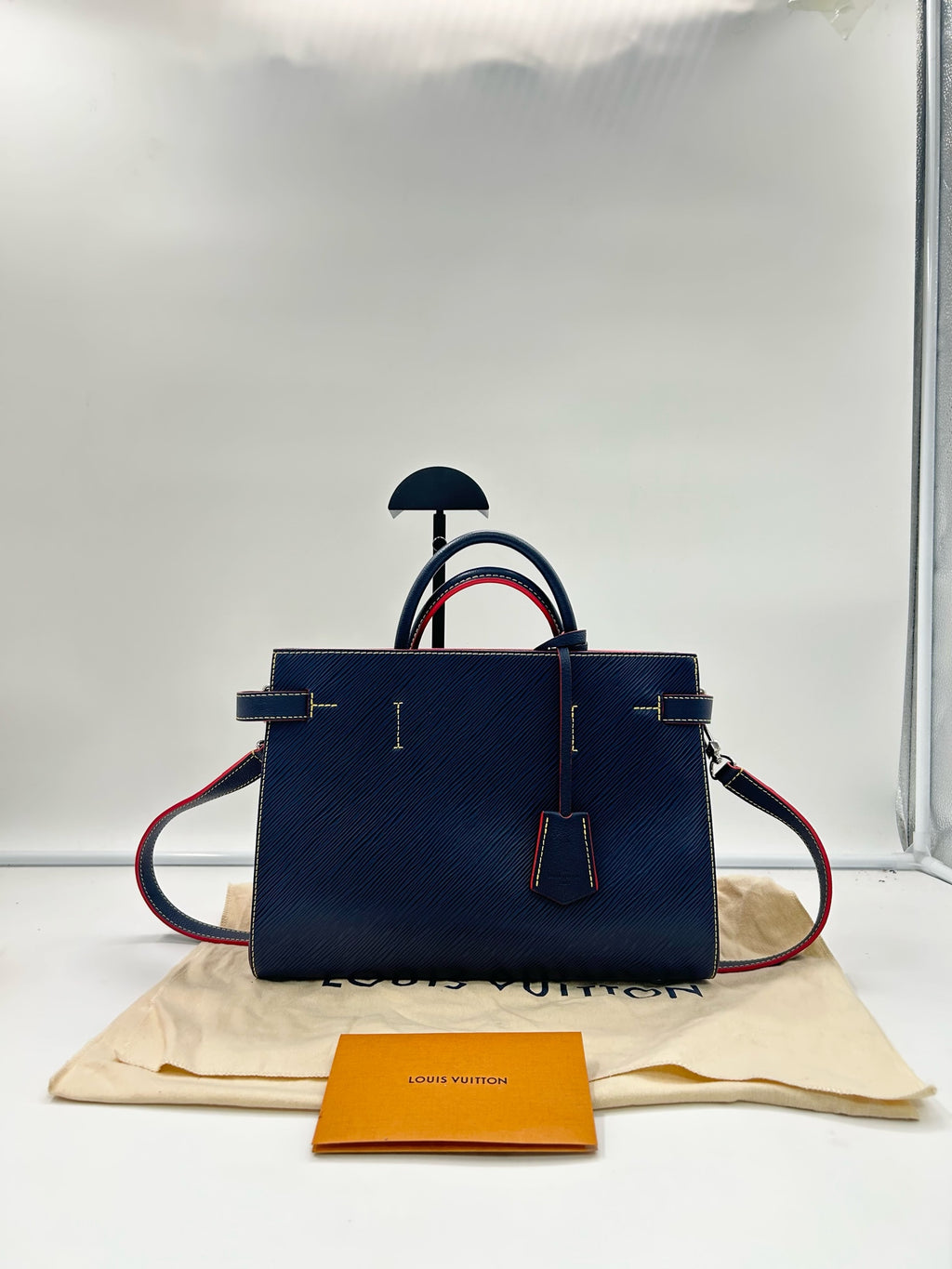 Louis Vuitton Tote
