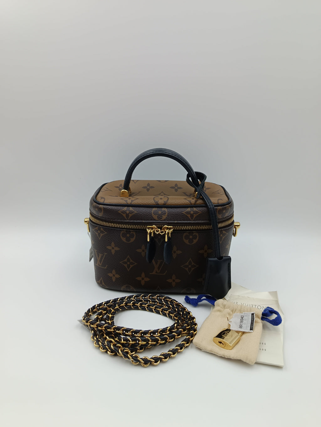 Louis Vuitton Metal