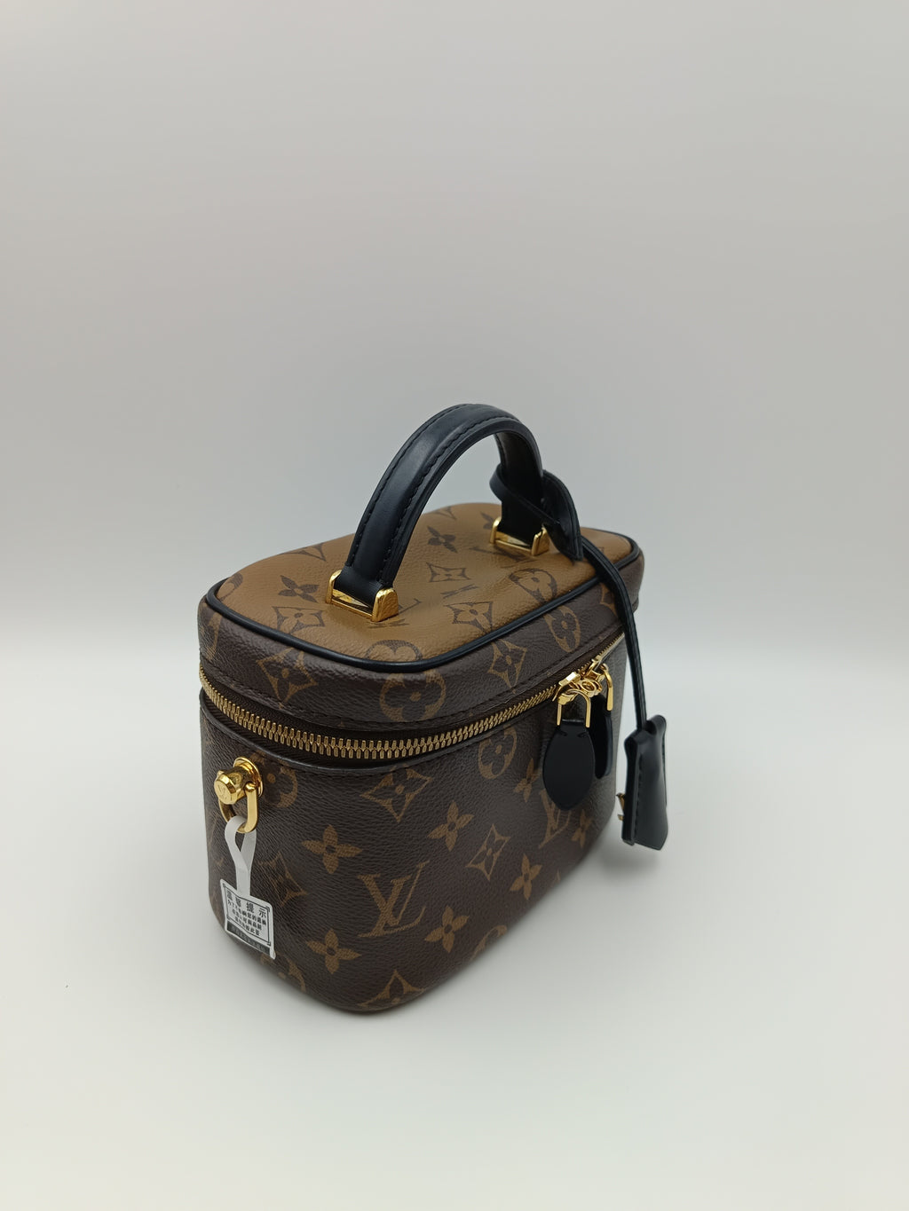 Louis Vuitton Metal