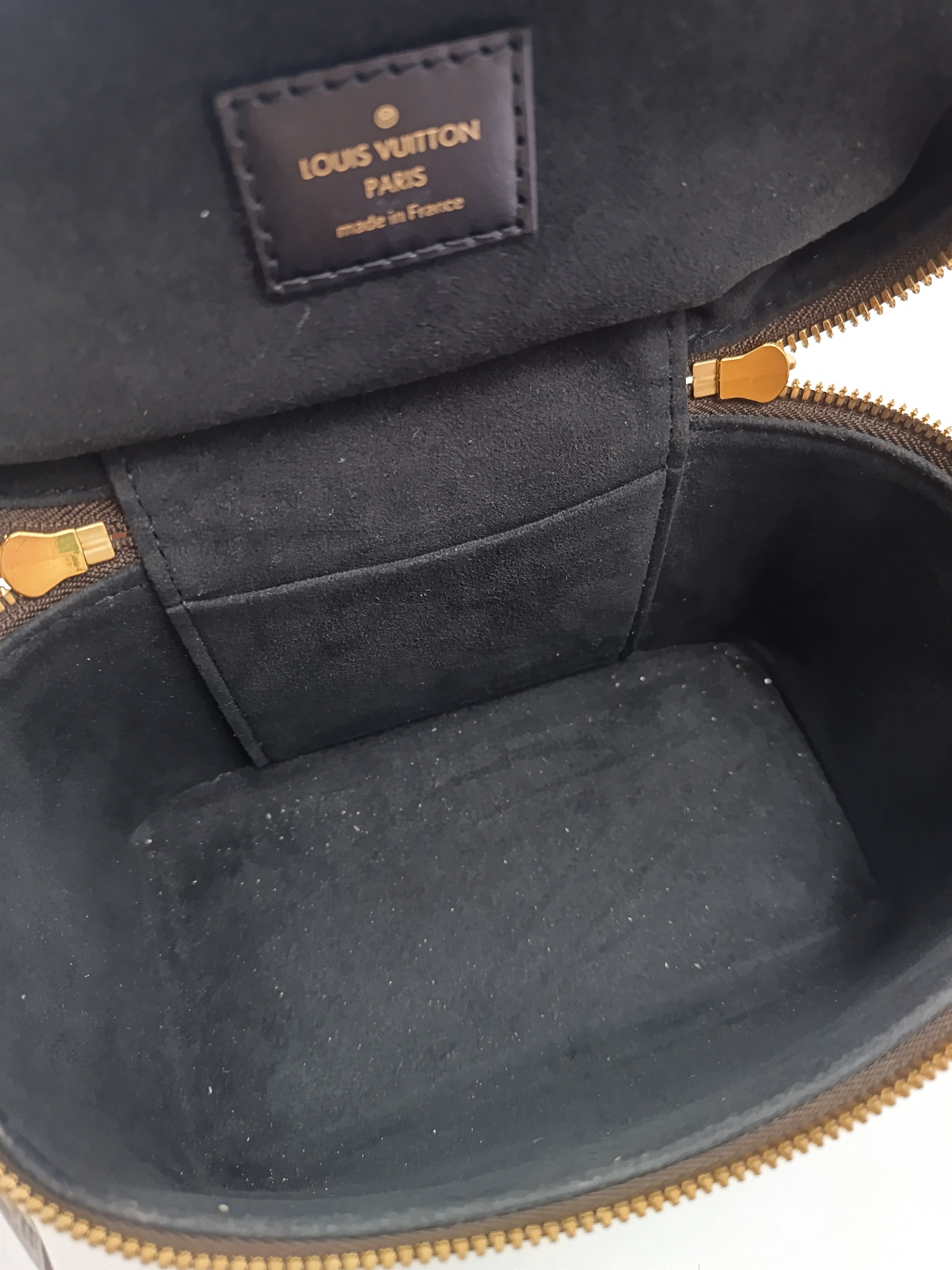 Louis Vuitton Metal
