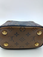 Louis Vuitton Metal