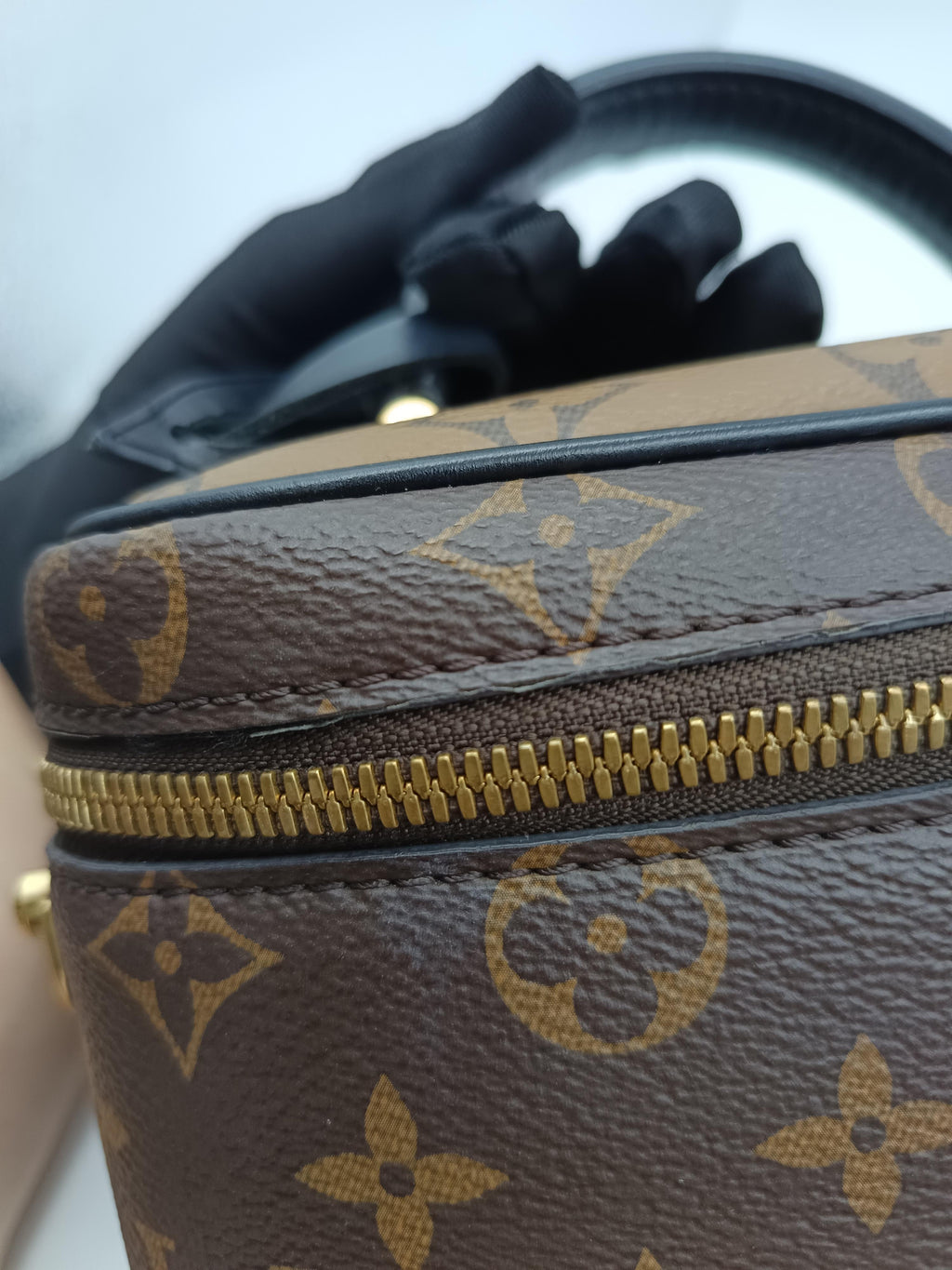 Louis Vuitton Metal