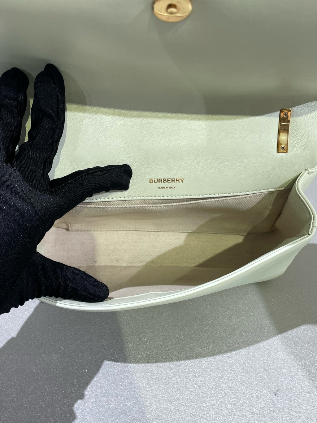 Burberry Green Crossbody 80281091