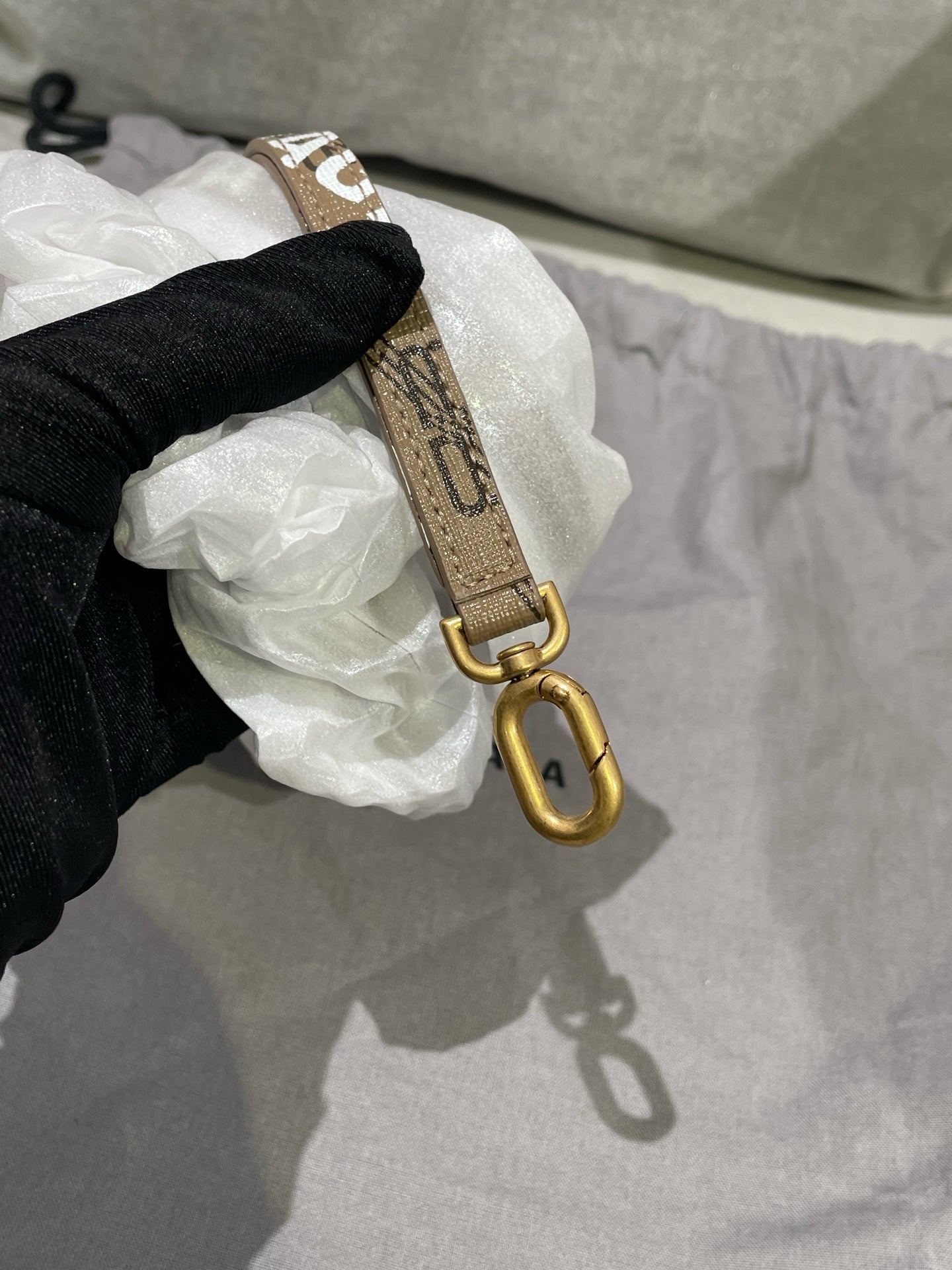 Balenciaga Brown Crossbody 593546210H72769