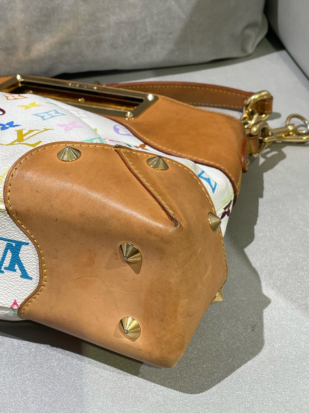 Louis Vuitton Shoulder Bag