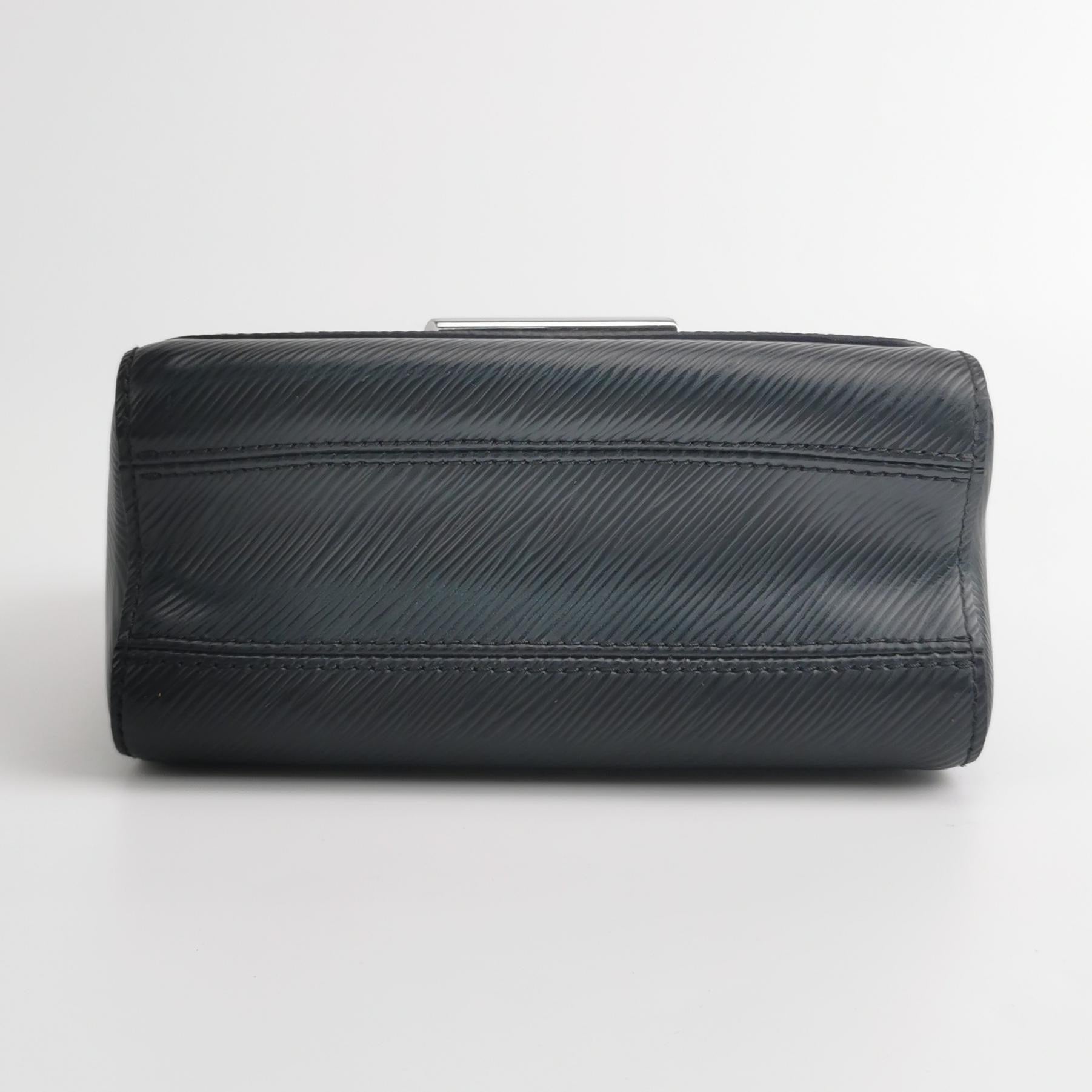 Louis Vuitton Other Shoulder Bag M50332