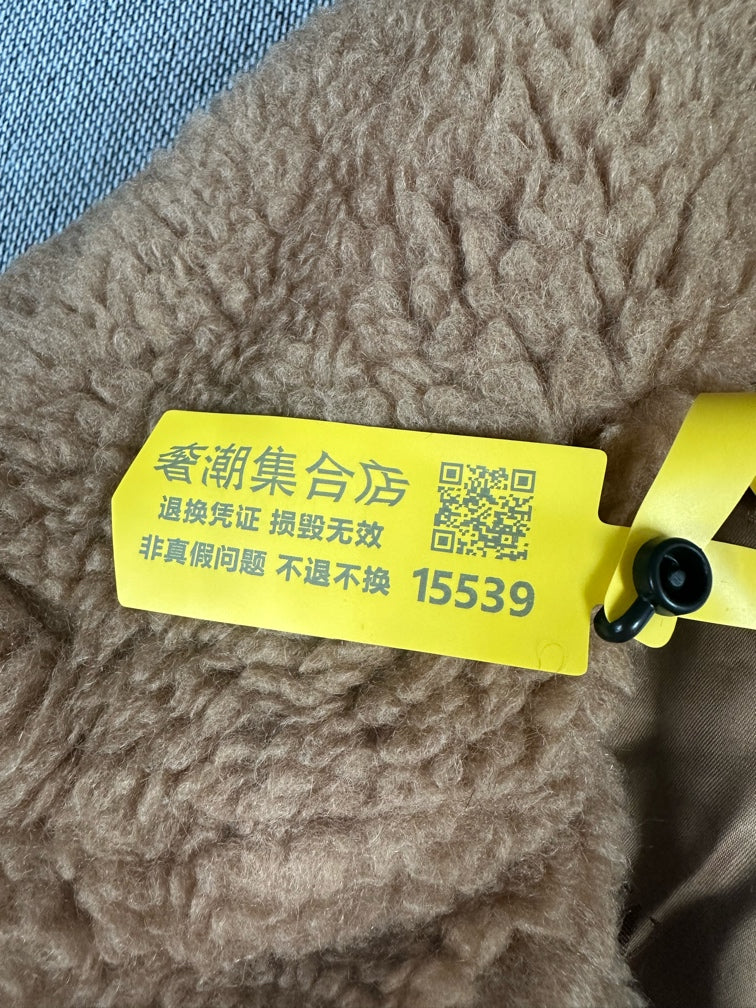 空白 Coat