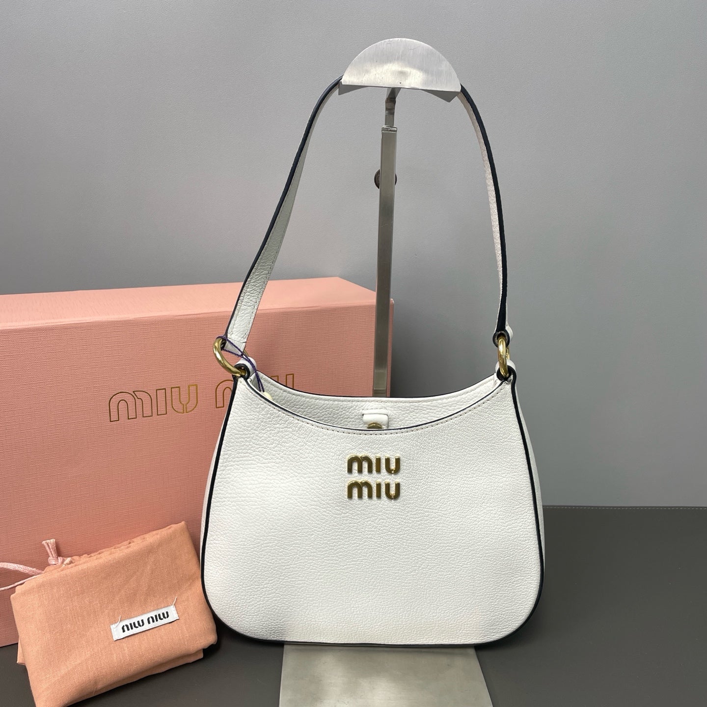 Miu Miu White Shoulder Bag