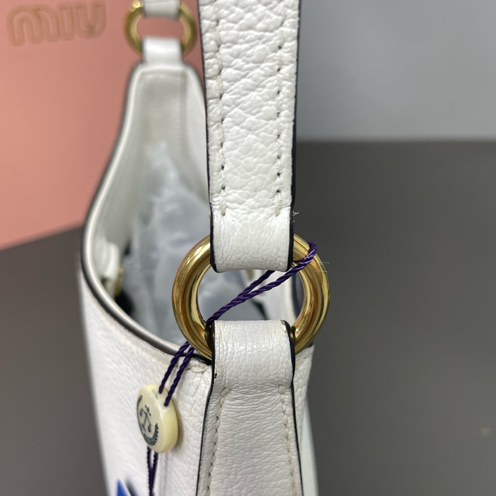 Miu Miu White Shoulder Bag