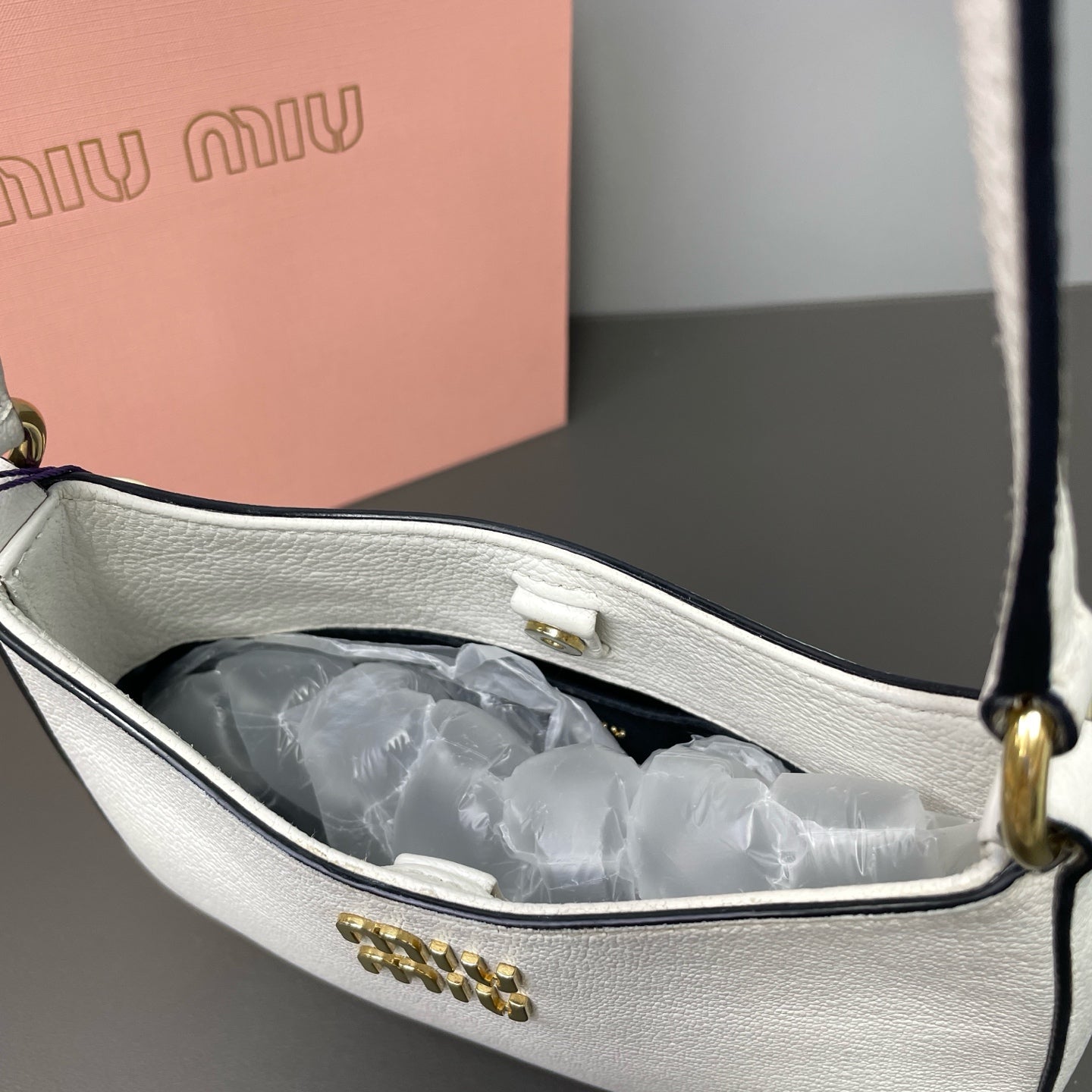 Miu Miu White Shoulder Bag