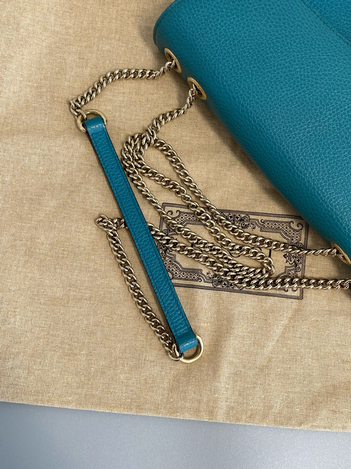 Gucci Blue 510303-CAO0G-6420