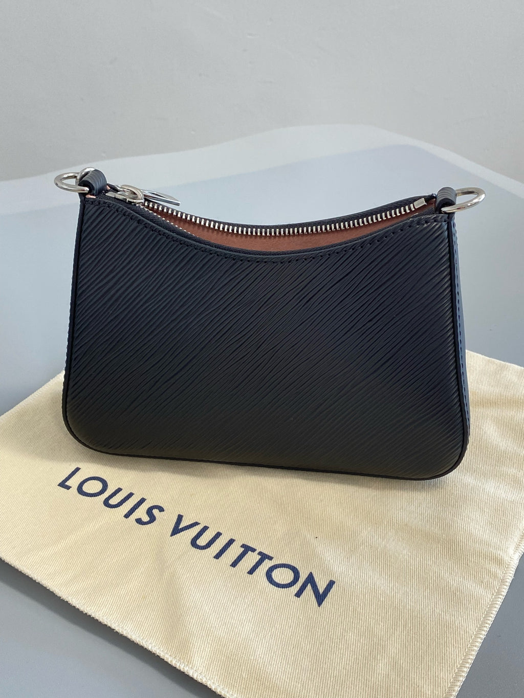 Louis Vuitton Marellini Black M20998