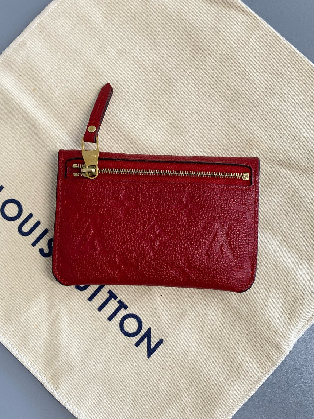 Louis Vuitton Red M58879