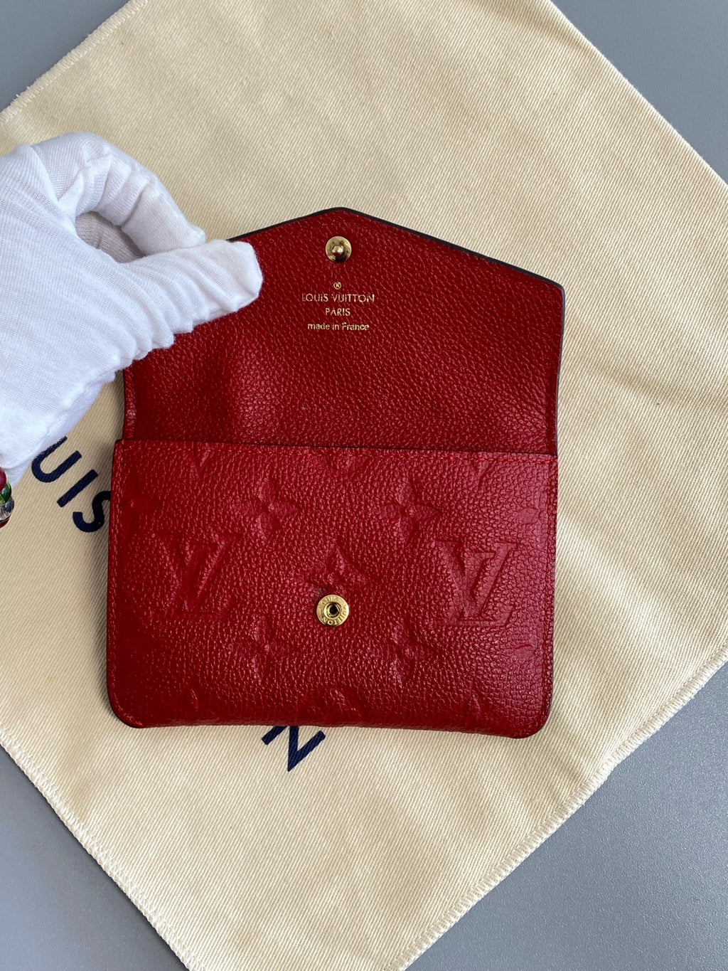 Louis Vuitton Red M58879
