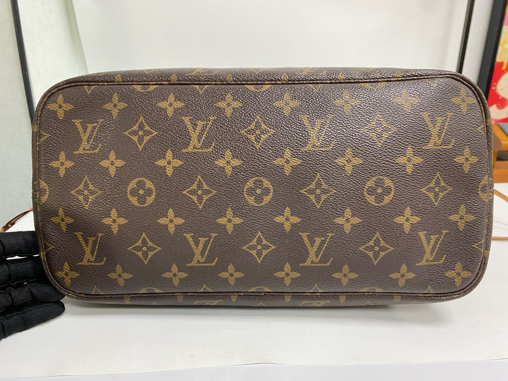 Louis Vuitton Tote