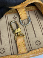 Louis Vuitton Tote