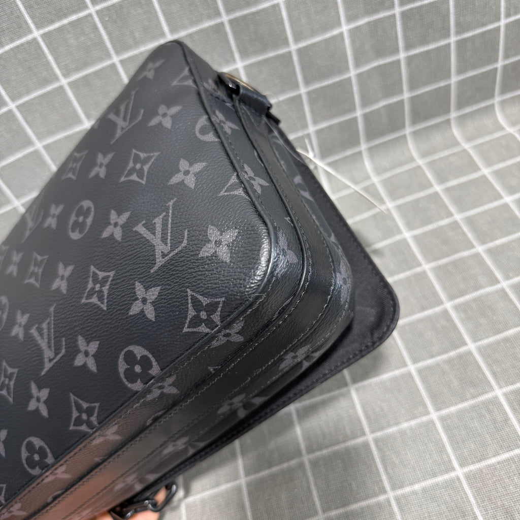 Louis Vuitton Steamer Canvas Messenger Bag M45585