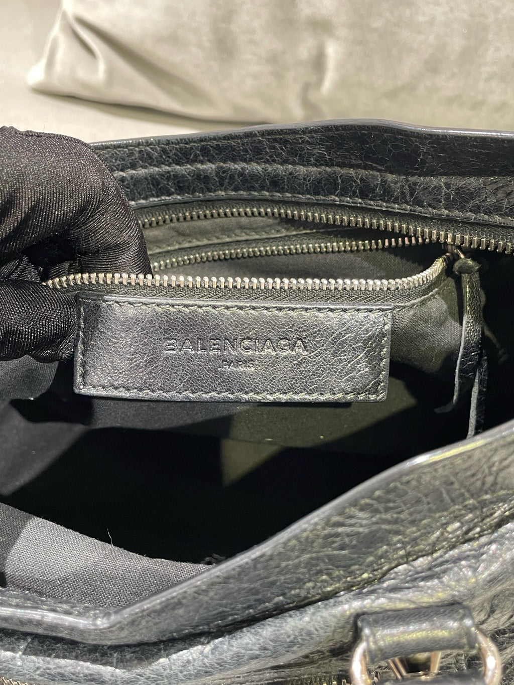 Balenciaga Black 431621-D94JN-1000