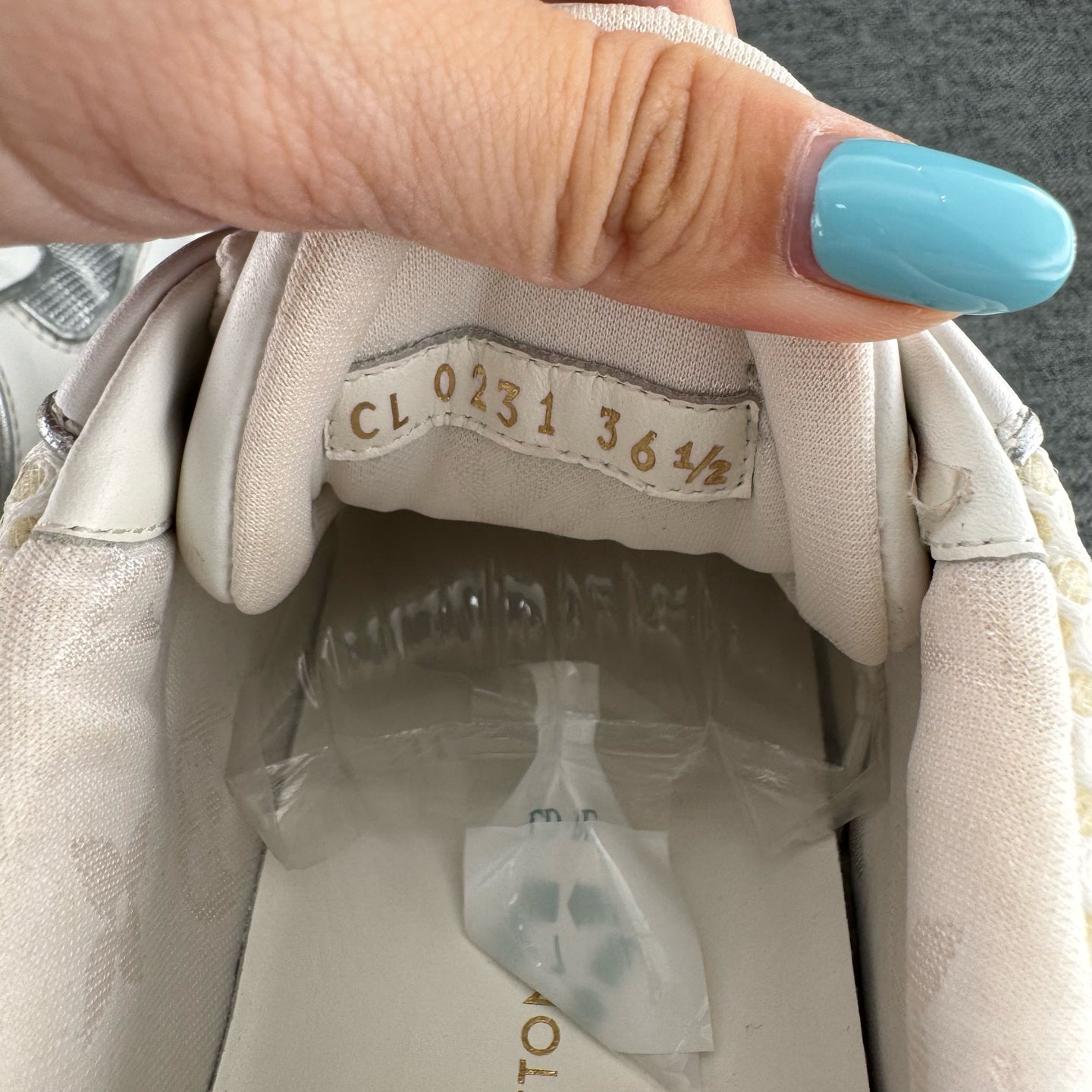 Louis Vuitton Metal Silver Skate shoes