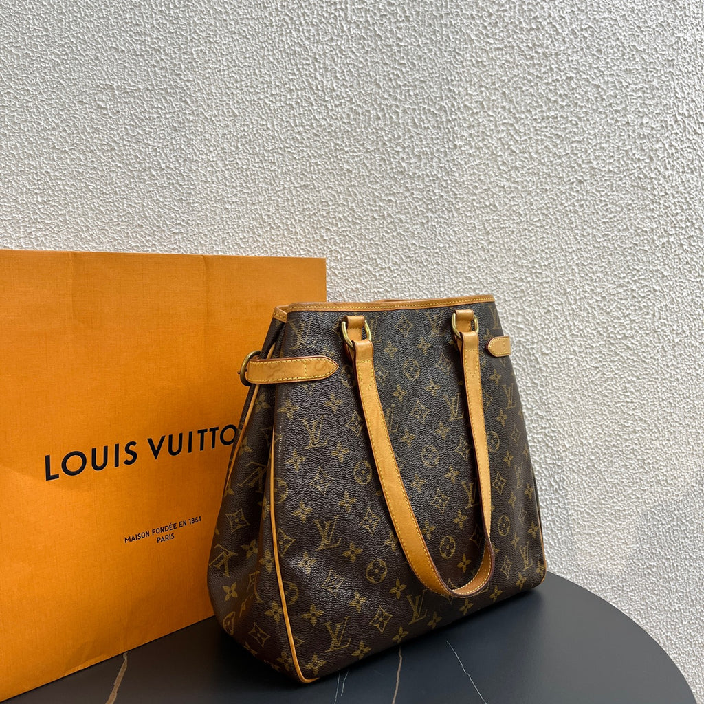 Louis Vuitton Shoulder Bag