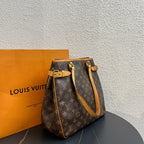 Louis Vuitton Shoulder Bag
