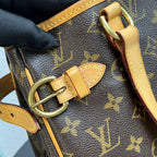 Louis Vuitton Shoulder Bag
