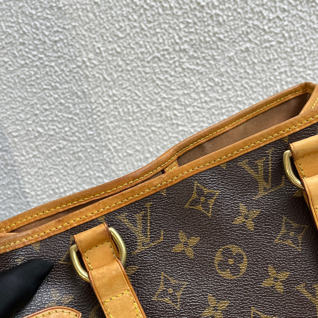 Louis Vuitton Shoulder Bag