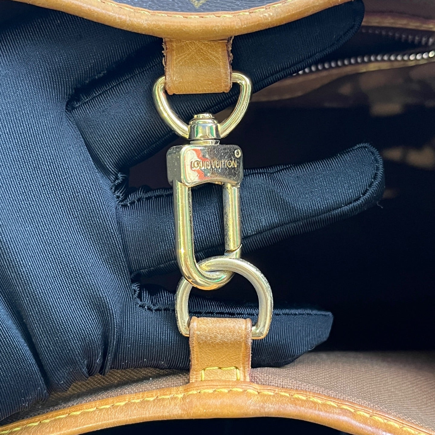 Louis Vuitton Shoulder Bag