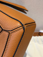 Loewe Puzzle