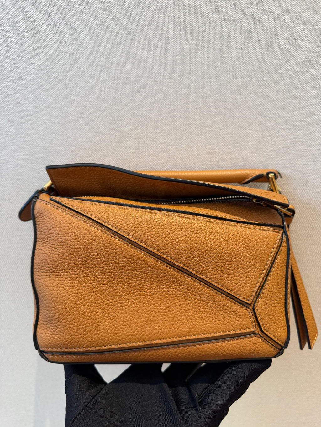 Loewe Puzzle