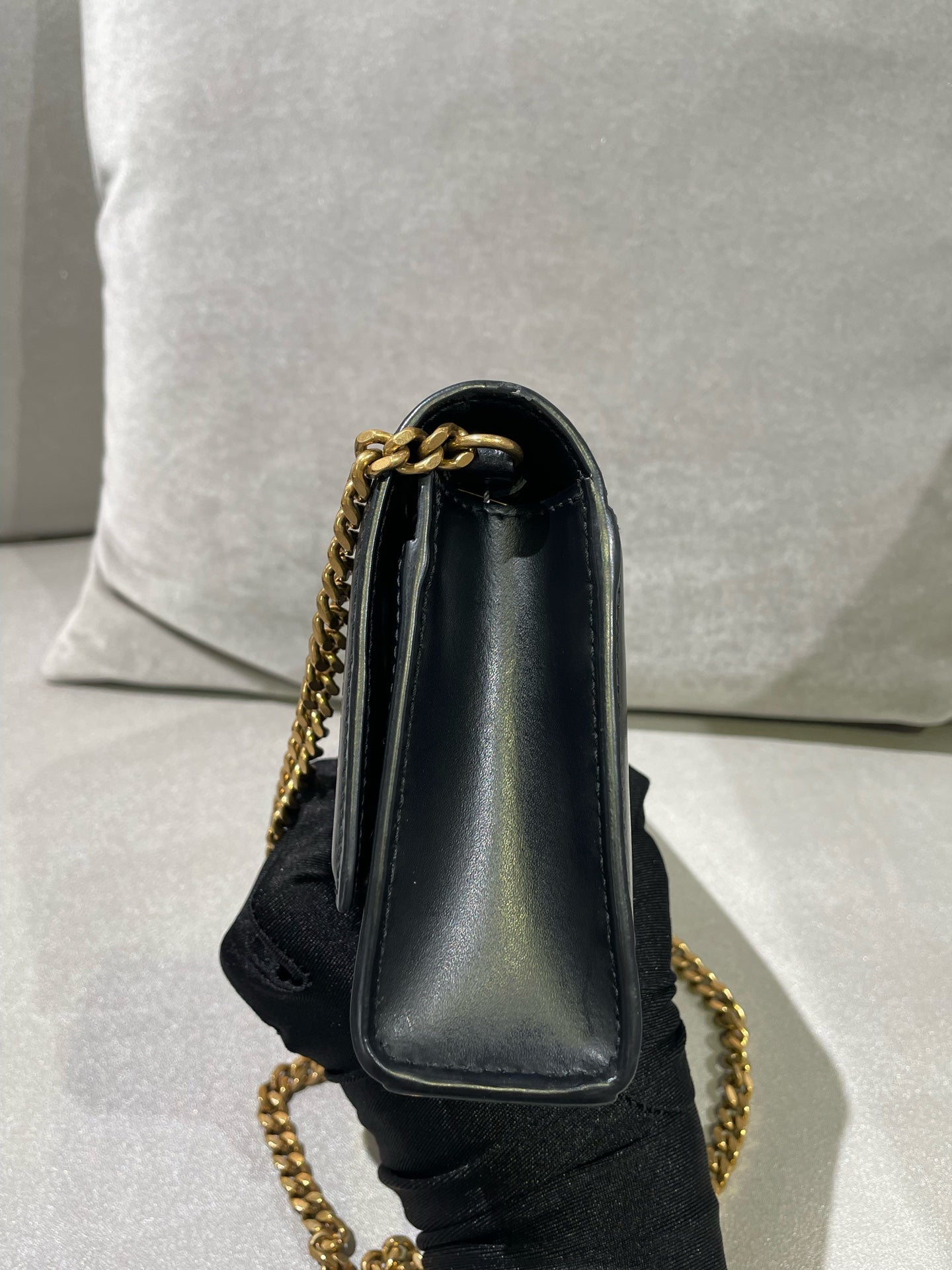 Balenciaga HOURGLASS Black 6560501QJ4M1000